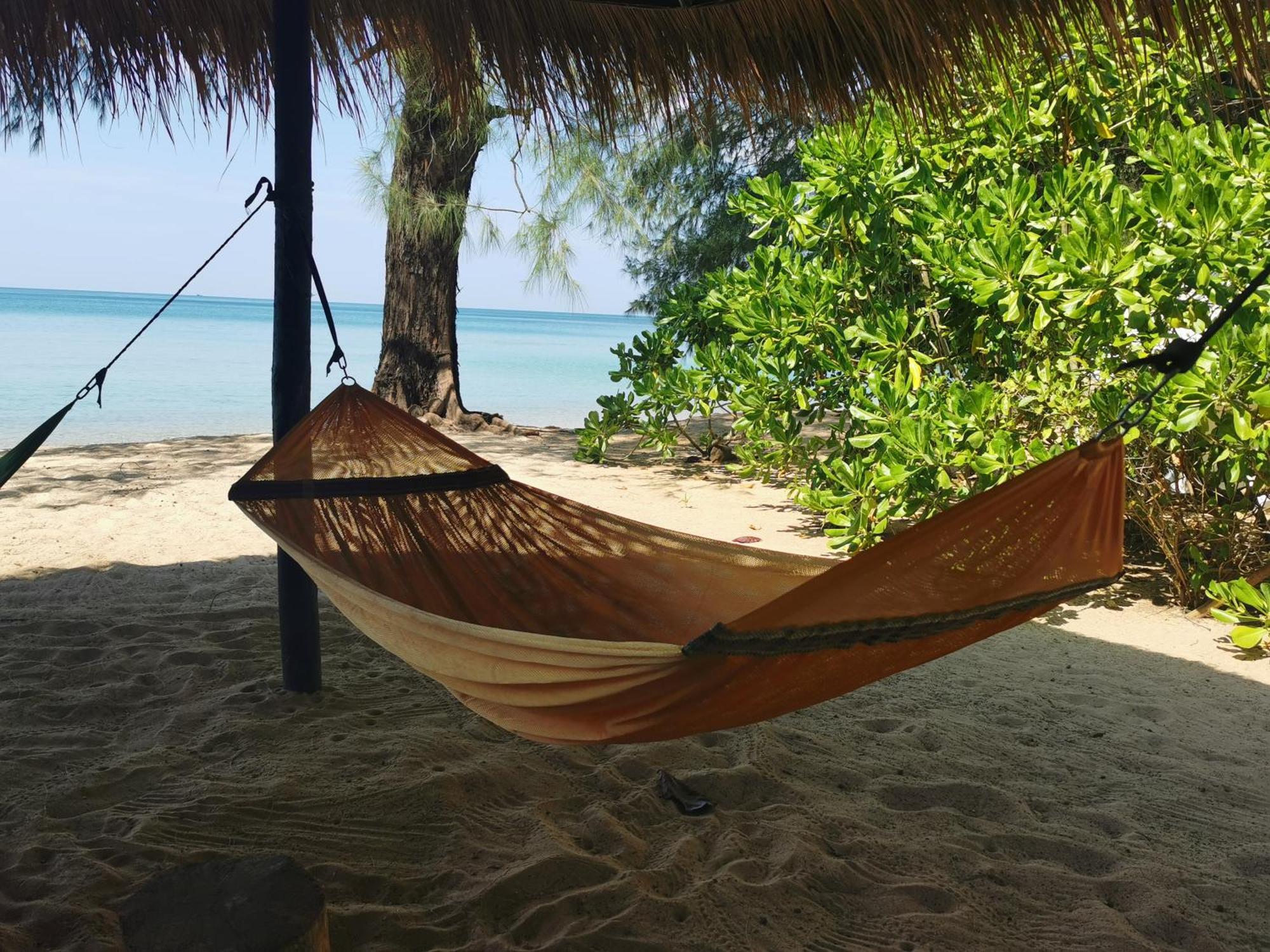 Sleeping Trees Hotel Koh Rong Sanloem Esterno foto